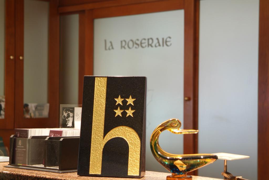 La Roseraie. Gaume-Ardenne-Lacuisine Sur Semois. Florenville Zewnętrze zdjęcie